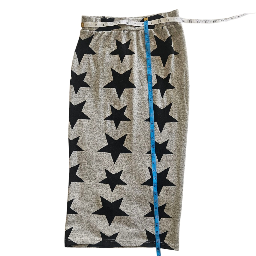 Star Patterned Gray Skirt Set - Picture 8 of 10